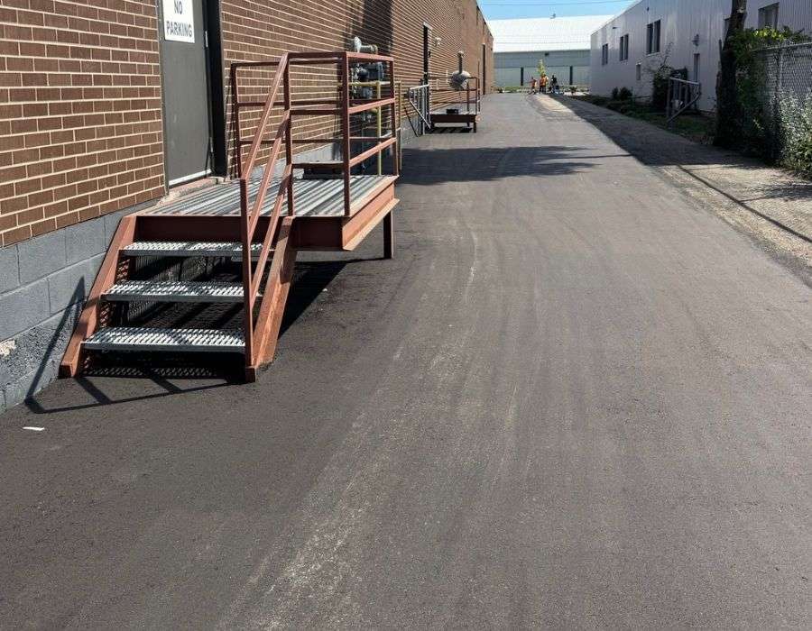commercial asphalt paving services in barrie
