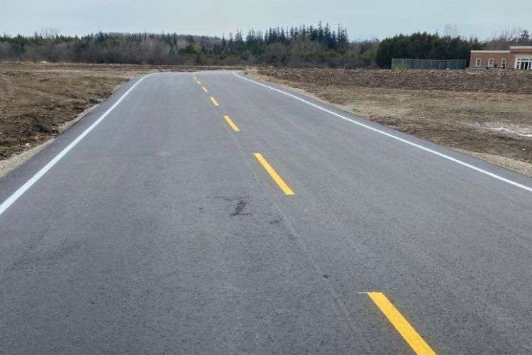 Asphalt Repair and Maintenance in Pickering